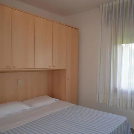 Maite * Бібіоне